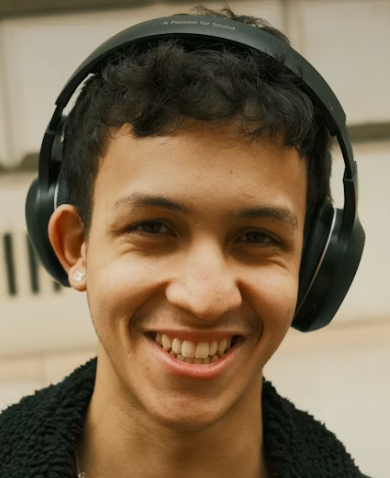 Carlos M